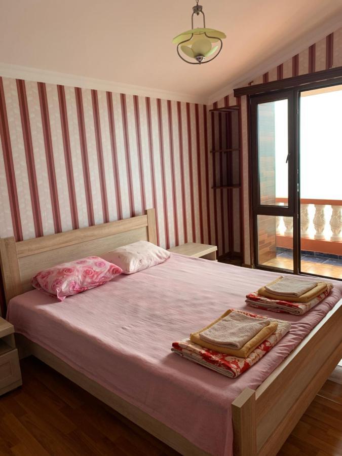 Guest House Rusalka Kobuleti Extérieur photo