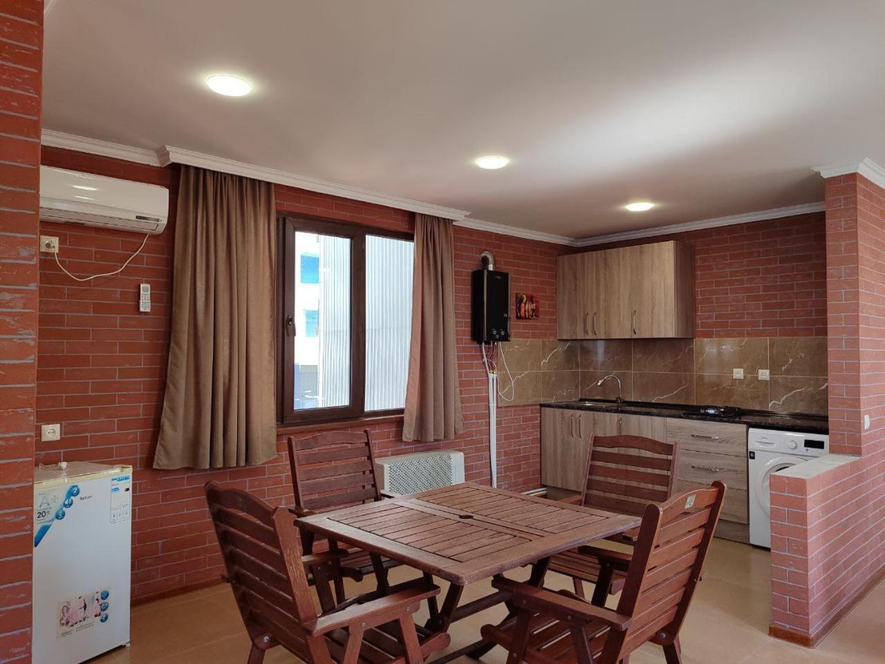 Guest House Rusalka Kobuleti Extérieur photo